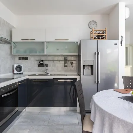 Old Olive, 3lovelyvillas
