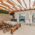 Old Olive, 3lovelyvillas * بودغورا