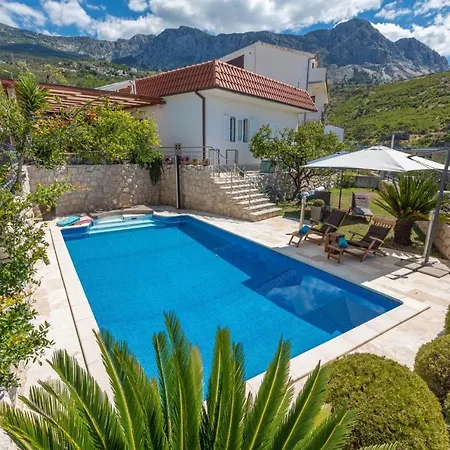 וילה Old Olive, 3lovelyvillas *