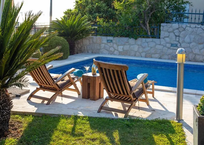 וילה Old Olive, 3lovelyvillas *